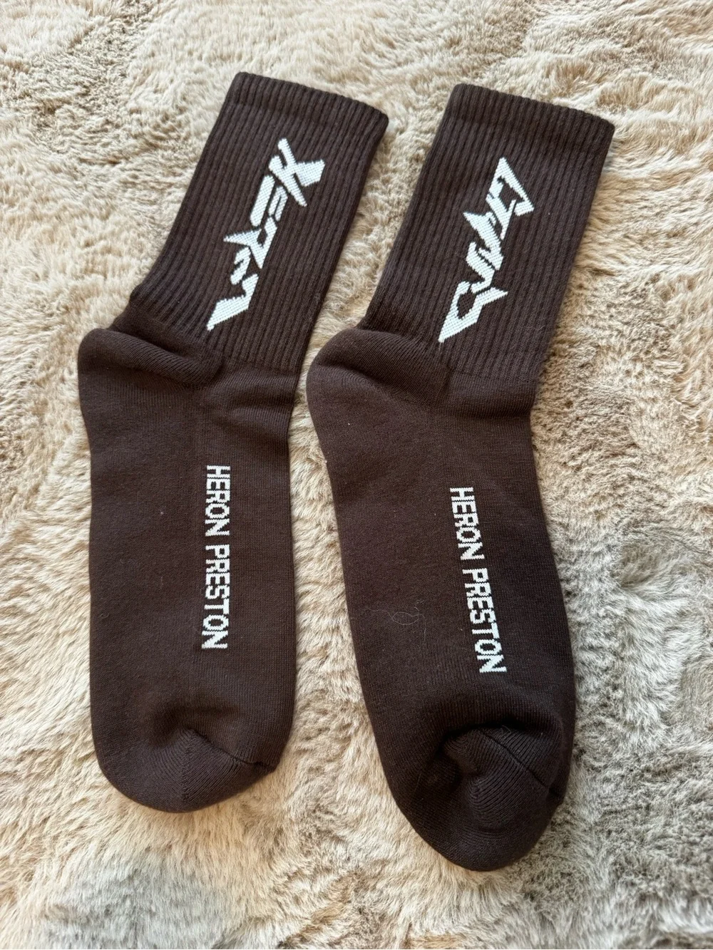 Heron Preston brown Logo Crew Socks